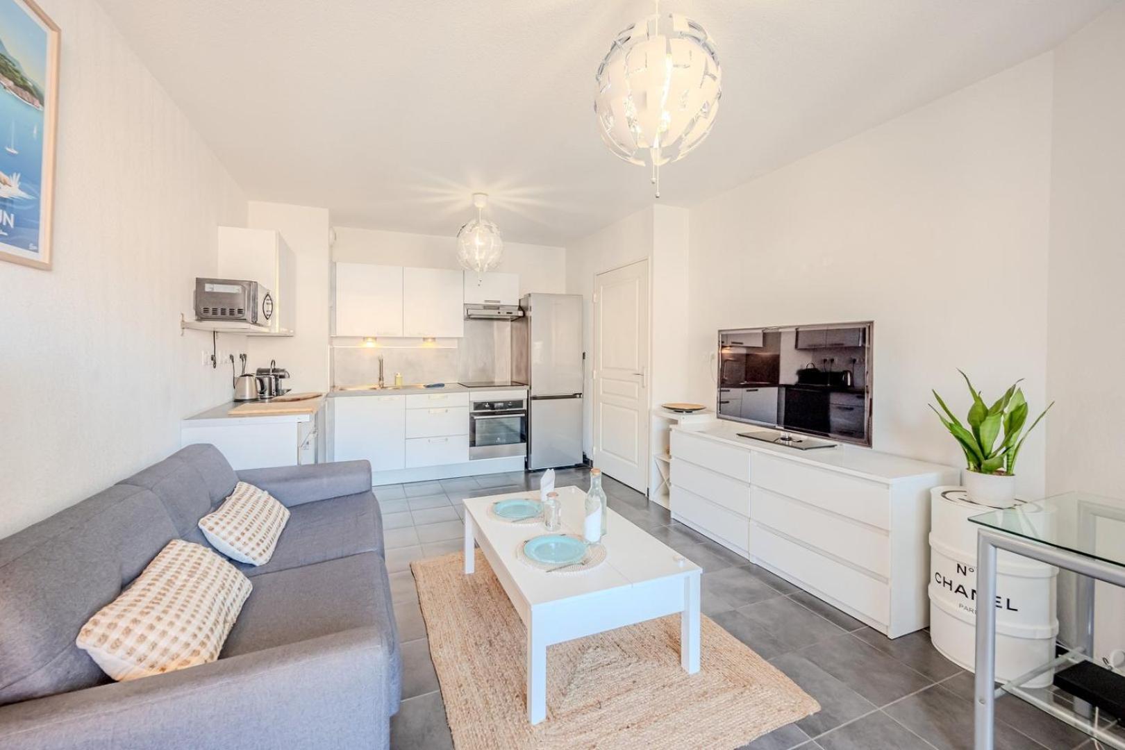 Апартаменты Le Neroli T2 Dernier Etage Avec Terrasse Et Garage Тулон Экстерьер фото
